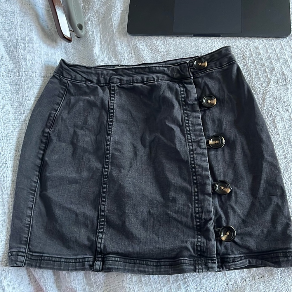 PacSun denim skirt